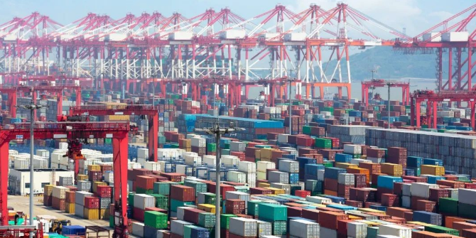 春节后西欧航线海运价下跌，，，，，，预计下半年海运费将一连下滑